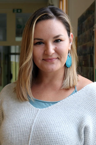 Yvonne Fenz (Schulassistentin)